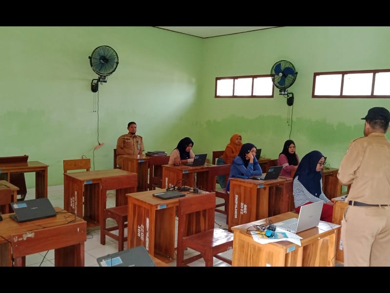 PENGISIAN KUISIONER GERAKAN ANAK INDONESIA HEBAT OLEH WALI MURID